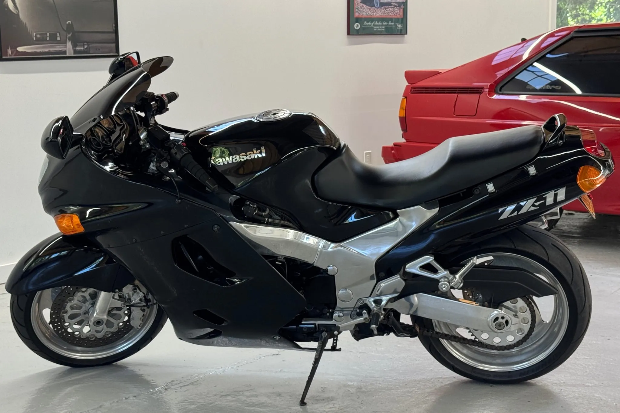 92KA☆KAWASAKI ZX-11 ニンジャ NINJA 電装 ヒューズボックス